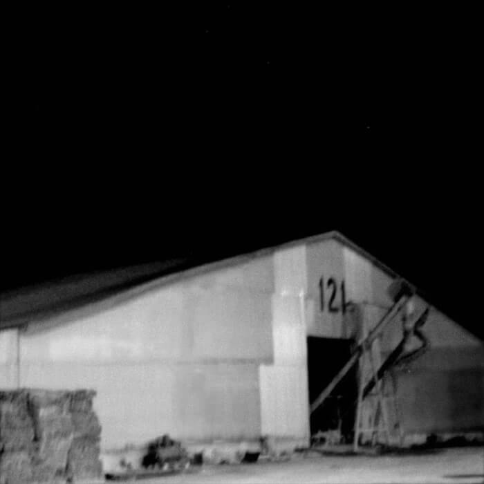 O & Mika Vainio - Metri (2025 Re-issue) (LP)