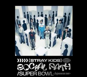 Stray Kids - Social Path (feat. Lisa) / Super Bowl - Japan 1st EP