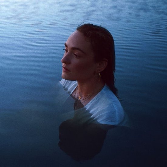 Néomi - Before/Afte