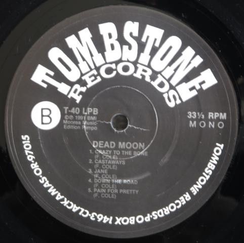 USED - Dead Moon - Stranded In The Mystery Zone