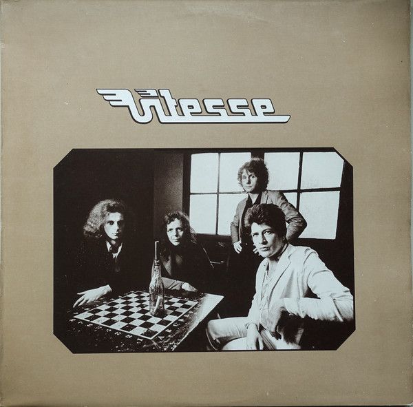 USED - Vitesse (2) - Vitesse