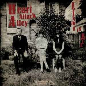 USED - Heart Attack Alley - Living In Hell